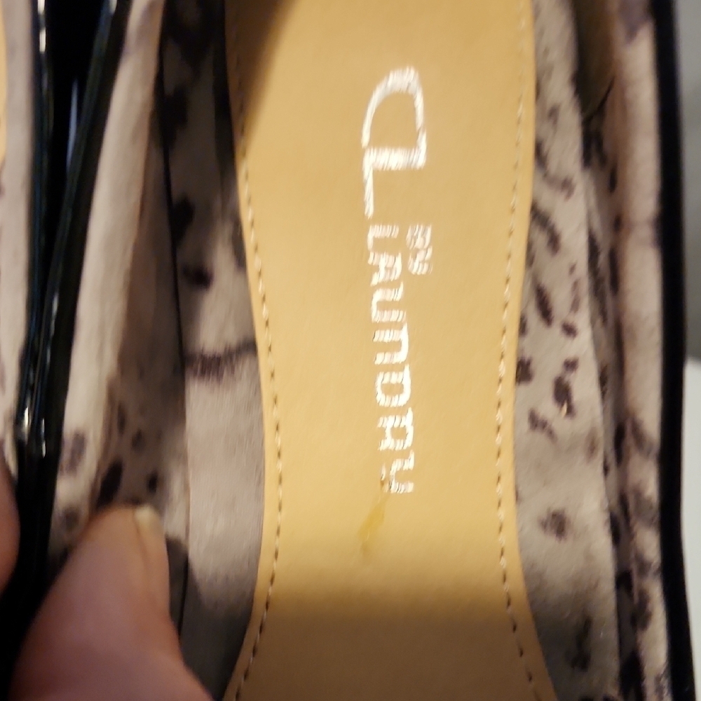 CL by Laundry Black Glossy Heels - Picture 2 of 5